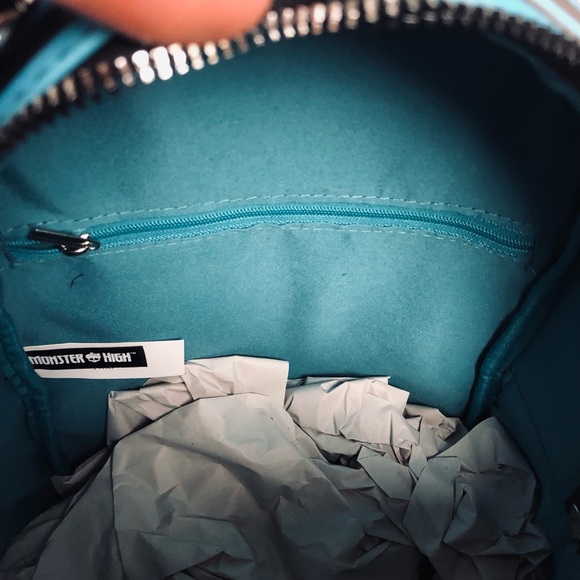 Monster High Frankie Stein “It’s Alive” Lightning Stripe Mini Backpack NWT - Picture 8 of 8